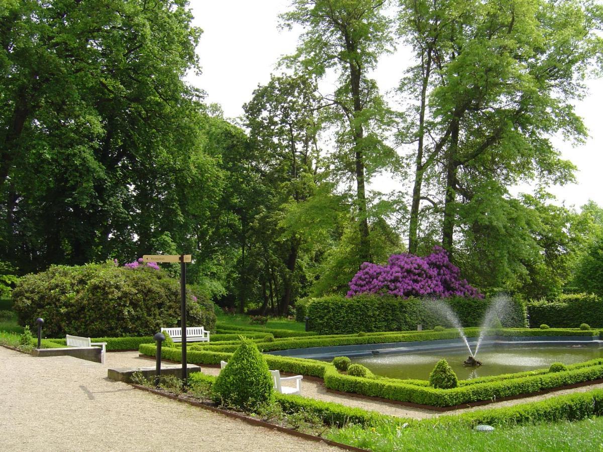 Hotel Schloss Schweinsburg Neukirchen-Pleiße Екстериор снимка