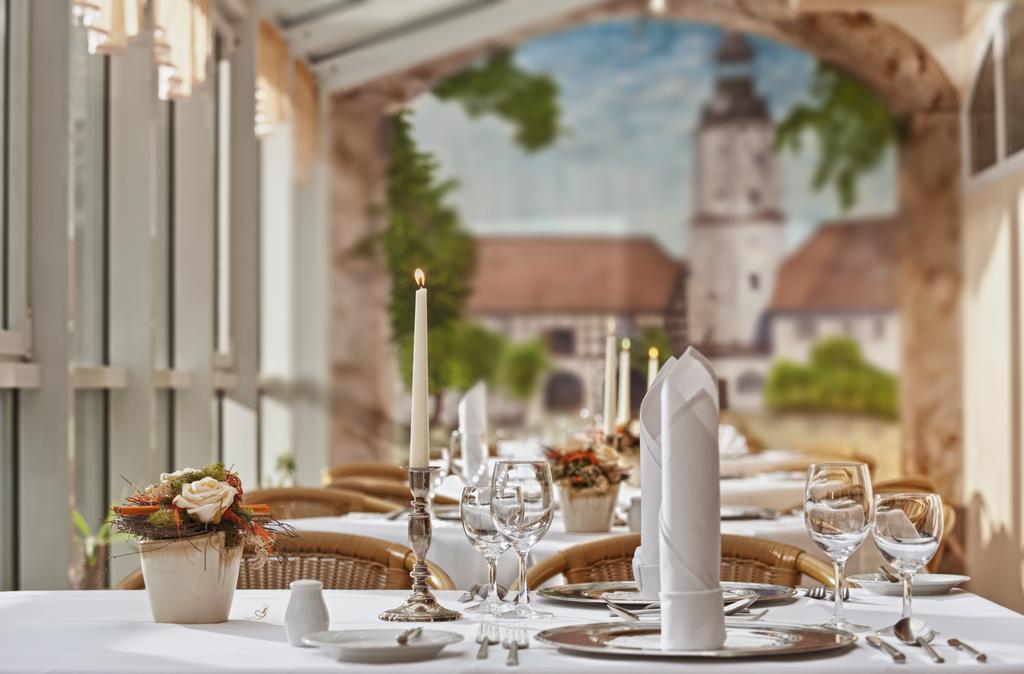 Hotel Schloss Schweinsburg Neukirchen-Pleiße Съоръжения снимка